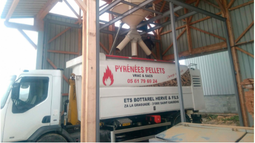 Camion de pellets